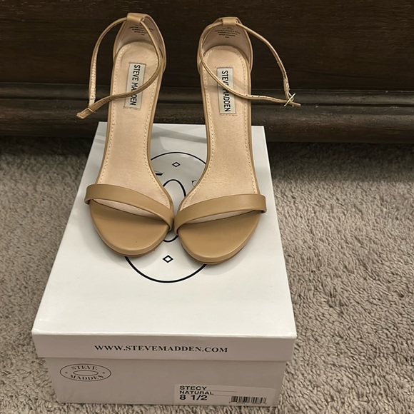 Steve Madden Heels - Picture 1 of 3